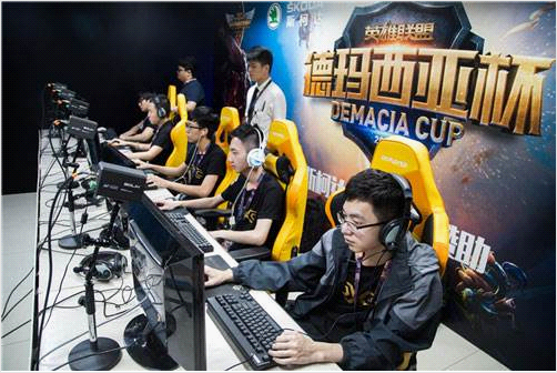 频频出现的 频频出现的