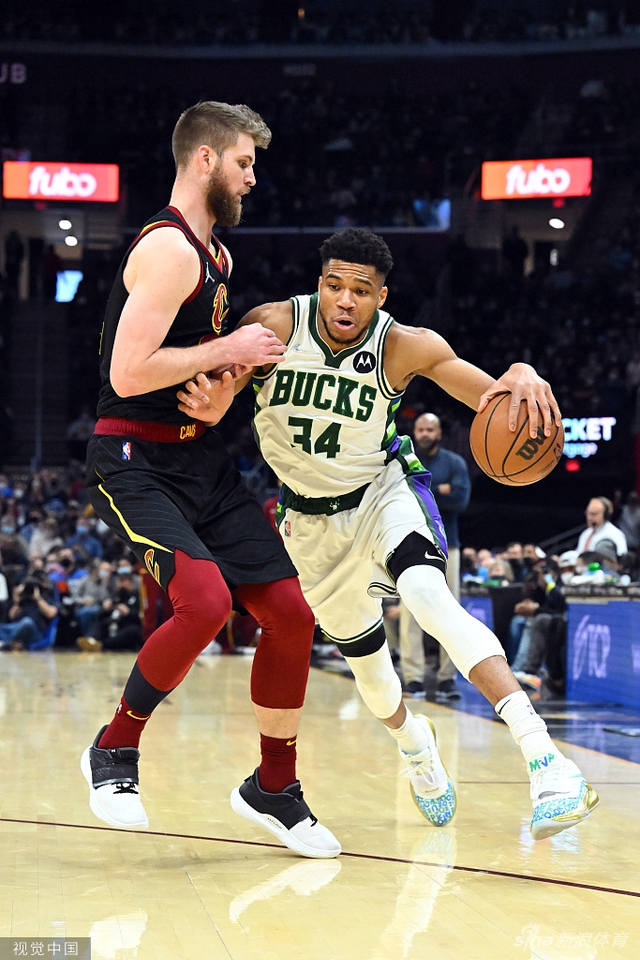 隊在對陣豪 隊在對陣豪