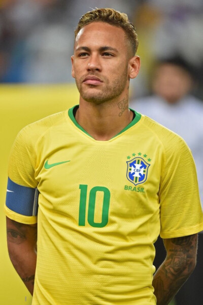 表现更为稳 表现更为稳